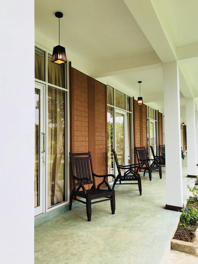 Hotel Sigiriya Rock Hide Exterior foto