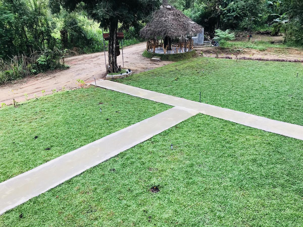 Hotel Sigiriya Rock Hide Exterior foto